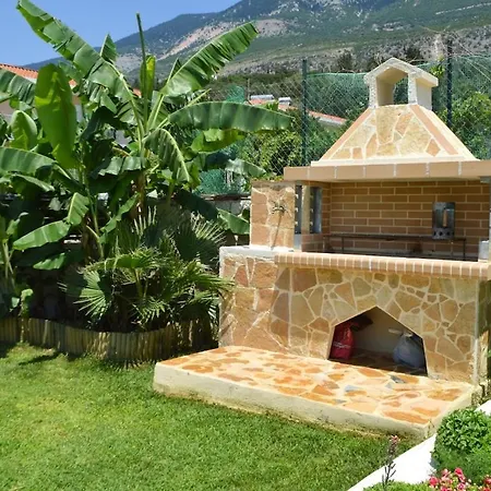 Apartament Katerina Mare Lourdas - 5 Steps From The