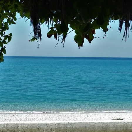 Apartament Katerina Mare Lourdas - 5 Steps From The Lourdata (Kefalonia)